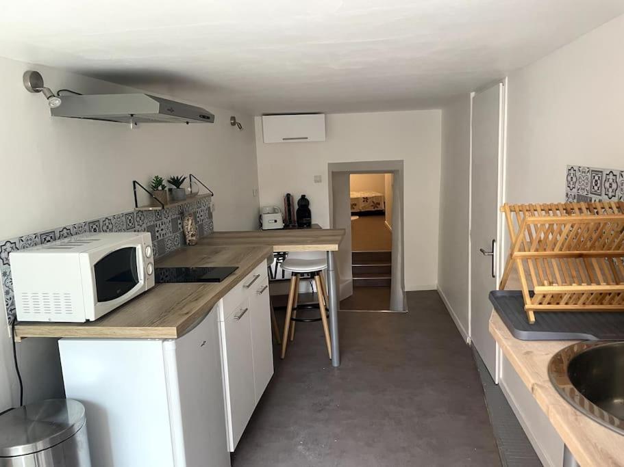 Appartement T1 Renove Gigean Экстерьер фото